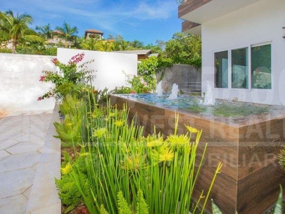 Kai Linda Way On Roatan- Acqua Di Mar – Unit 1
