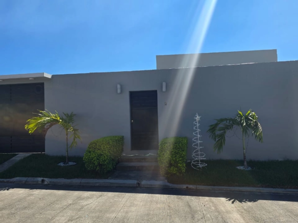 Venta de Casa en Residencial Quinta Valladolid, Comayagua
